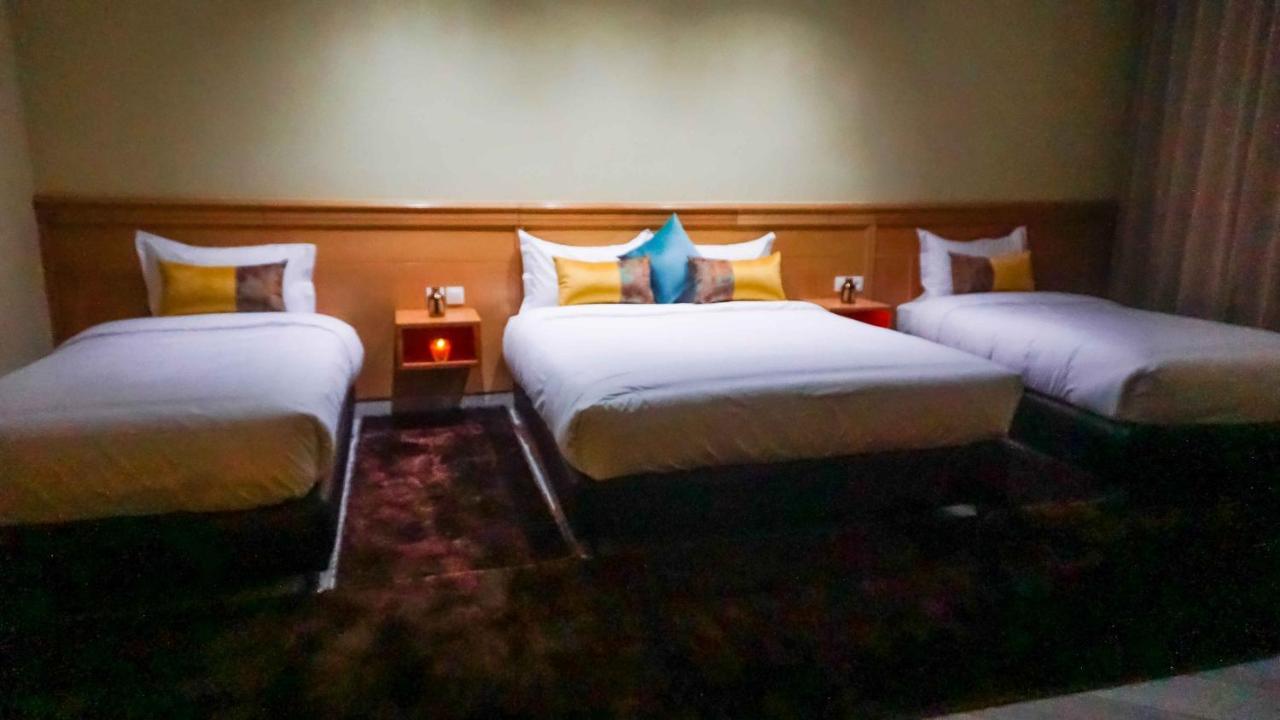 Hotel Golden Flora Béni Mellal Extérieur photo