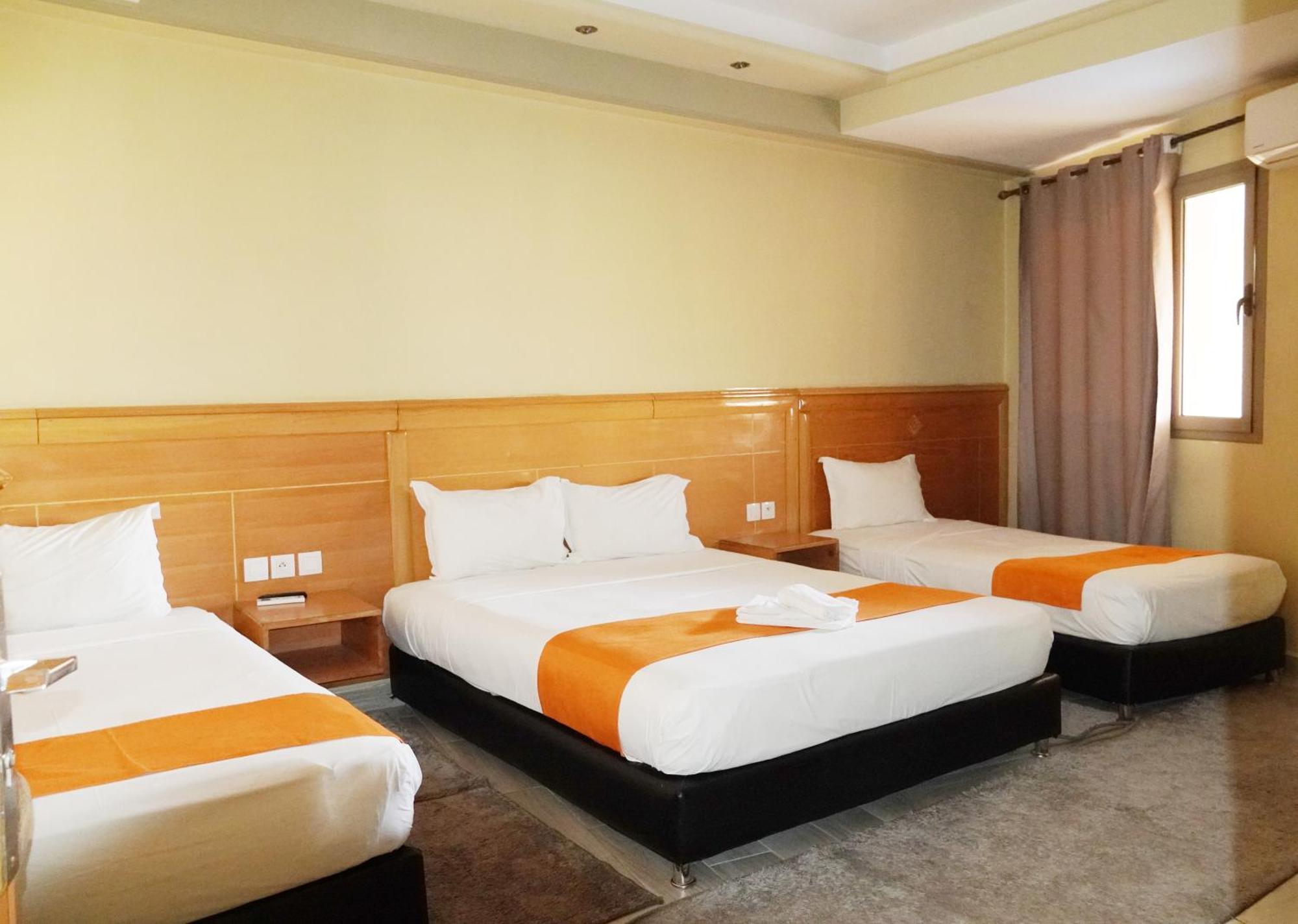 Hotel Golden Flora Béni Mellal Extérieur photo