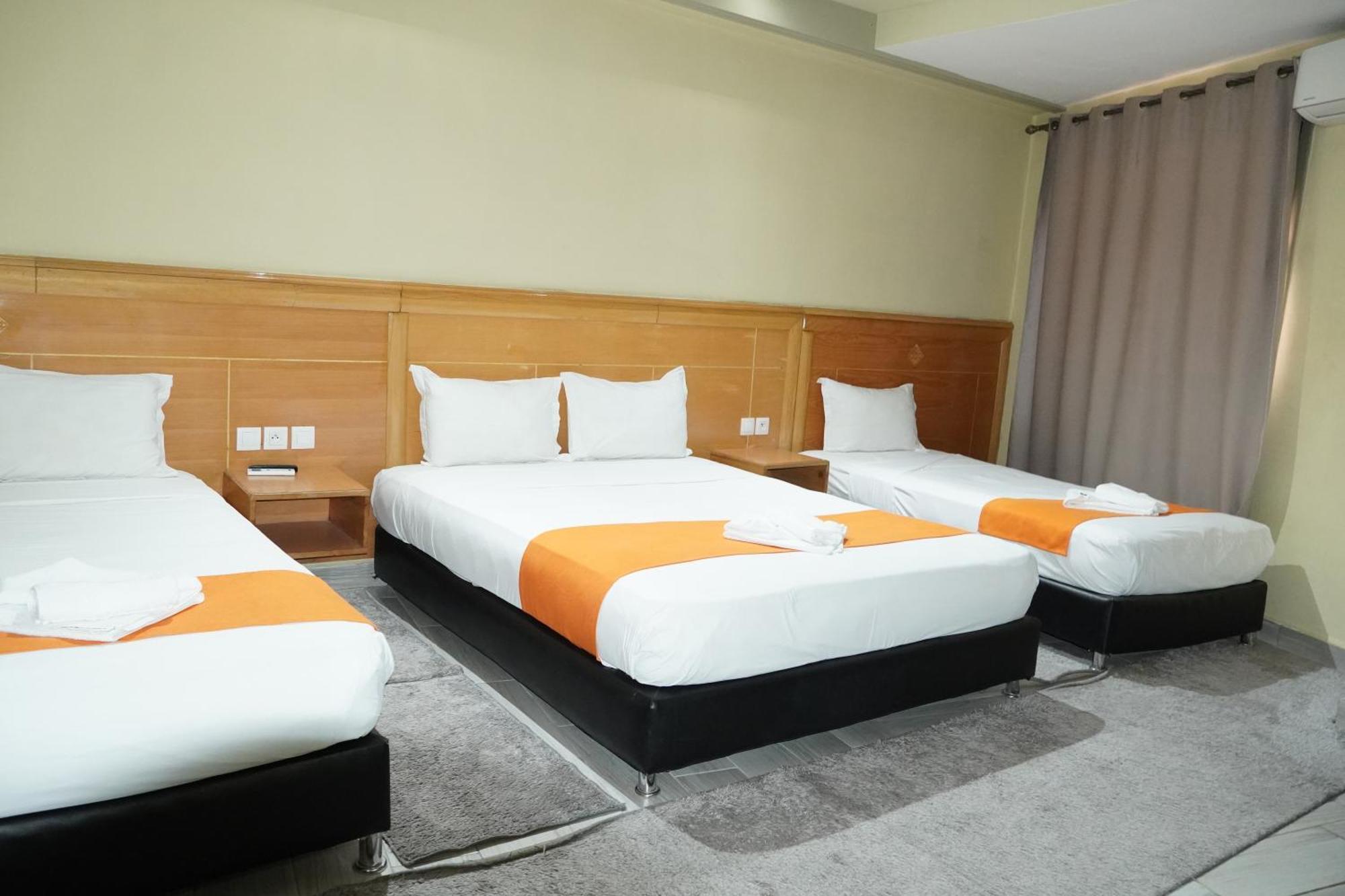 Hotel Golden Flora Béni Mellal Extérieur photo