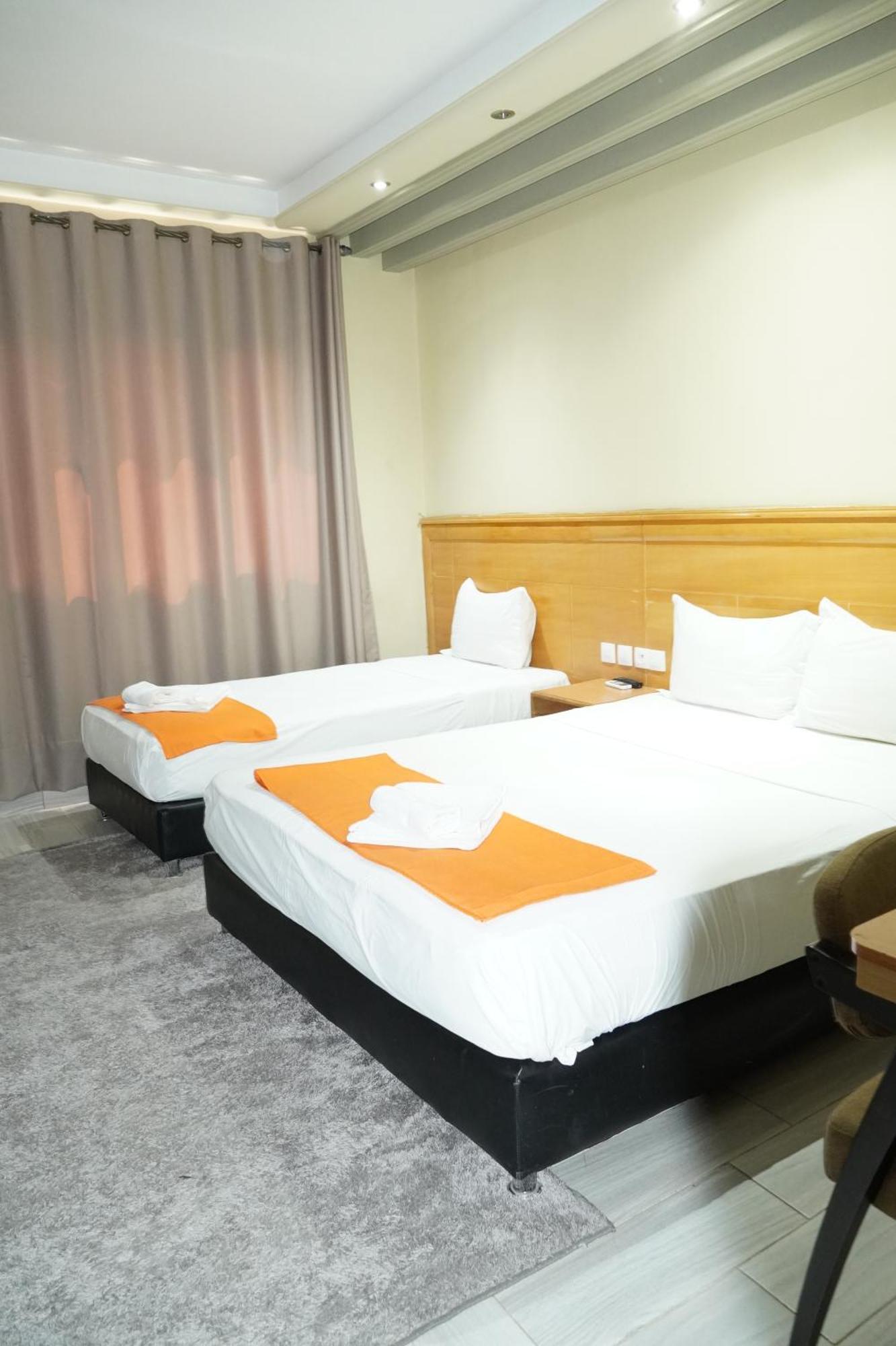 Hotel Golden Flora Béni Mellal Extérieur photo