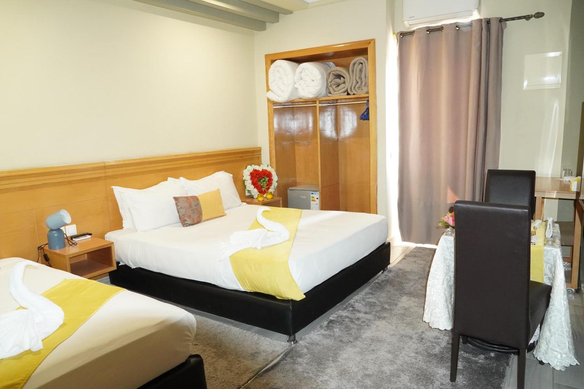 Hotel Golden Flora Béni Mellal Extérieur photo