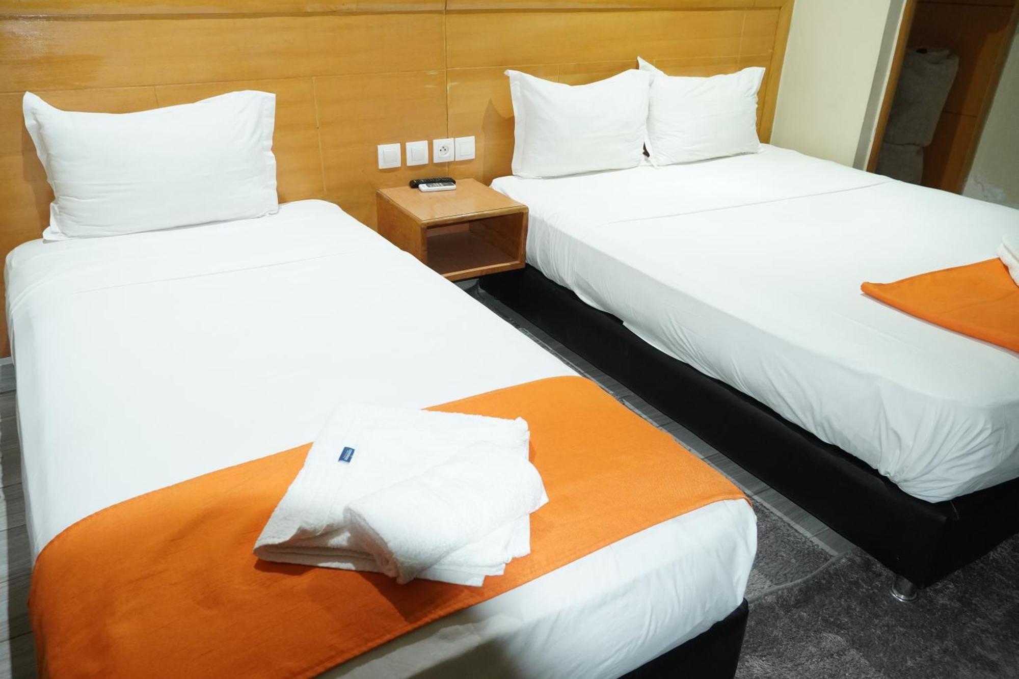 Hotel Golden Flora Béni Mellal Extérieur photo