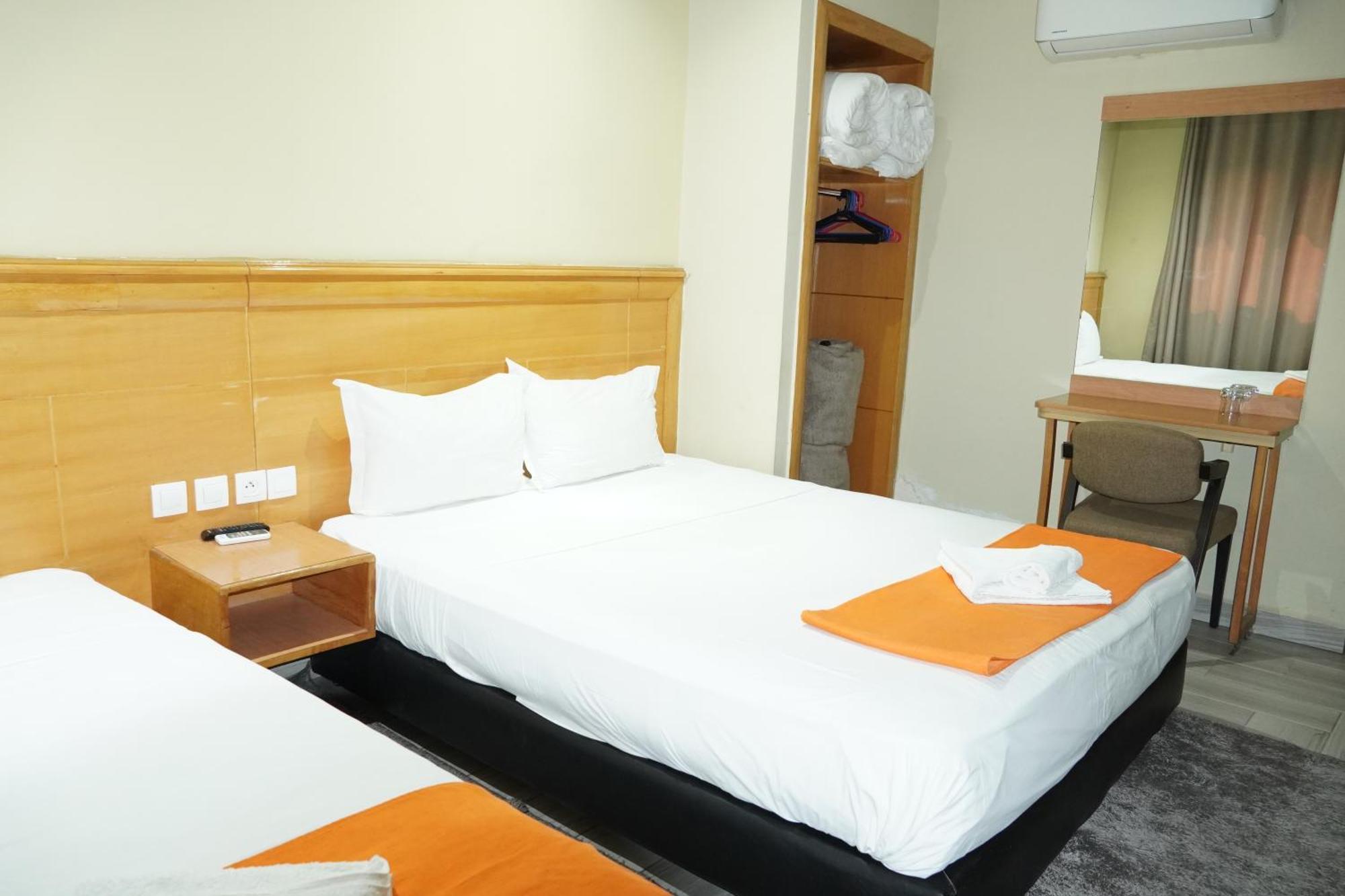 Hotel Golden Flora Béni Mellal Extérieur photo