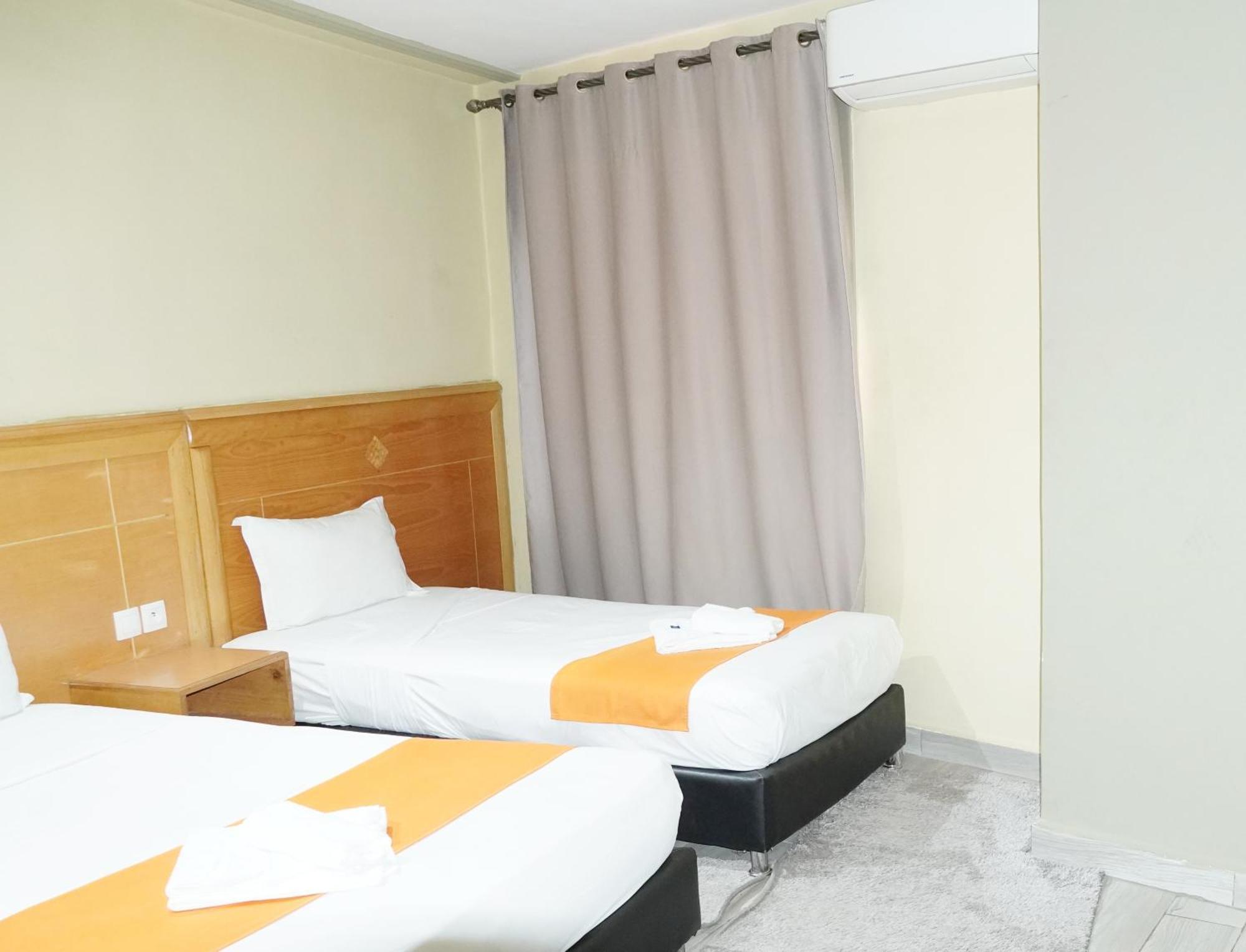 Hotel Golden Flora Béni Mellal Extérieur photo